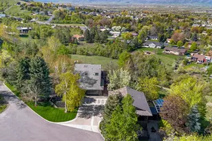 760 Maple Ln, Providence, UT 84332 - Photo 4