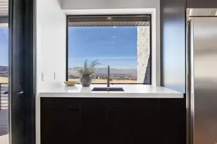 863 N Emery Ln, Elk Ridge, UT 84651 - Photo 14