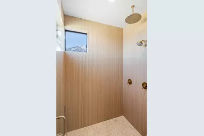 863 N Emery Ln, Elk Ridge, UT 84651 - Photo 28