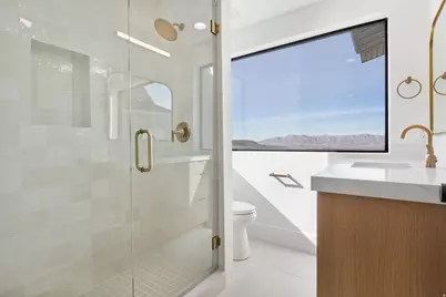 863 N Emery Ln, Elk Ridge, UT 84651 - Photo 52