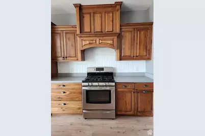 1075 Grandview Dr, Providence, UT 84332 - Photo 20