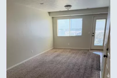 1777 W 5050 S, Roy, UT 84067 - Photo 4