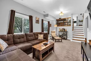 5791 S 3260 W, Roy, UT 84067 - Photo 10