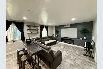4076 S Mountain Moon Dr, Saratoga Springs, UT 84045 - Photo 10