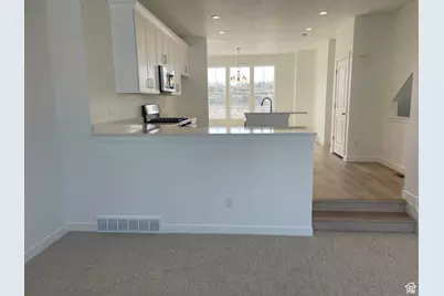 1740 N 1600 W #116, Layton, UT 84041 - Photo 6