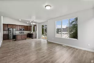 312 W Sapphire Dr, Tooele, UT 84074 - Photo 12