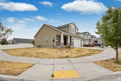 312 W Sapphire Dr, Tooele, UT 84074 - Photo 4