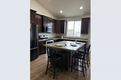 312 W Sapphire Dr, Tooele, UT 84074 - Photo 8