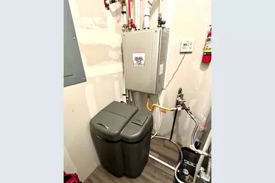 1813 W Newcastle Ln #303, Saratoga Springs, UT 84045 - Photo 20