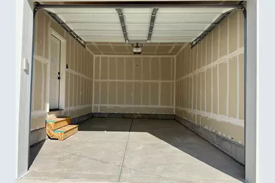 294 E 600 N, Tooele, UT 84074 - Photo 18