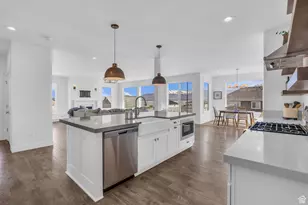 2948 S Puddle Ln, Saratoga Springs, UT 84045 - Photo 8