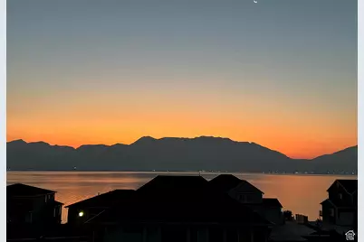 2948 S Puddle Ln, Saratoga Springs, UT 84045 - Photo 36