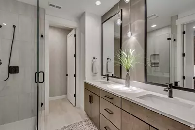 6807 W South Jordan Pkwy S #251, South Jordan, UT 84009 - Photo 12