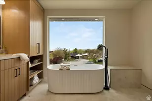 1825 S 2600 E, Salt Lake City, UT 84108 - Photo 8