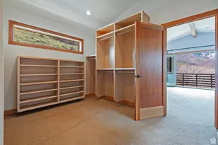 152 N Silver Oak Rd, Salt Lake City, UT 84108 - Photo 18