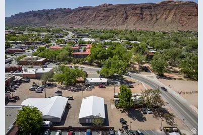 38 S 100 W, Moab, UT 84532 - Photo 18