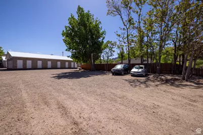 38 S 100 W, Moab, UT 84532 - Photo 8