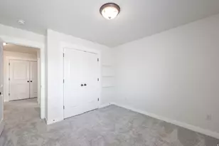 4043 E Oakland Hills Dr, Eagle Mountain, UT 84005 - Photo 14