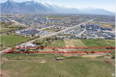 2490 S State St, Springville, UT 84663 - Photo 2