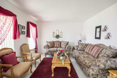 103 E 1150 S, Roosevelt, UT 84066 - Photo 2