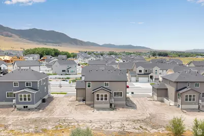 2029 E Burger St #1244, Lake Point, UT 84074 - Photo 10