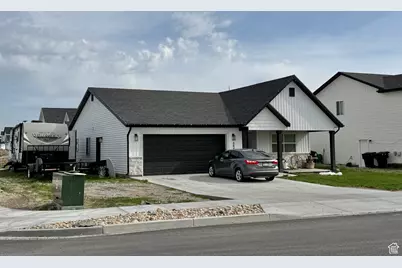 884 W Factory St, Garland, UT 84312 - Photo 4