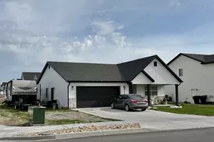 884 W Factory St, Garland, UT 84312 - Photo 4