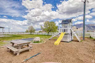 431 W 3460 N, Erda, UT 84074 - Photo 42