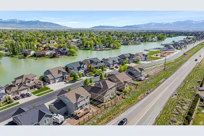 33 E Delgada Ln, Stansbury Park, UT 84074 - Photo 34