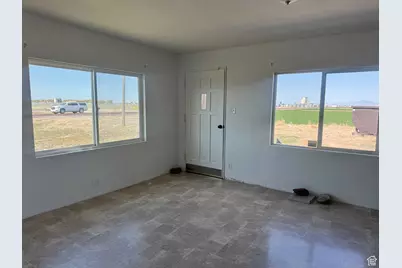 98 W 1000 N, Delta, UT 84624 - Photo 26