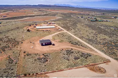 17 S Green Haven Rd #2, La Sal, UT 84530 - Photo 6