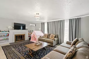 63 E Main, Bicknell, UT 84715 - Photo 4