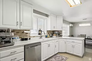 63 E Main, Bicknell, UT 84715 - Photo 8