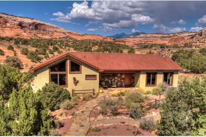 48 W Jennah Cir, Moab, UT 84532 - Photo 2