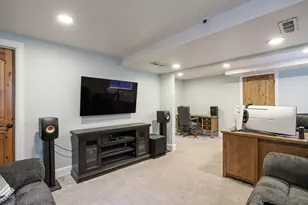 418 E Bridlewalk Ln, Murray, UT 84107 - Photo 94