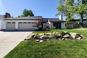 418 E Bridlewalk Ln, Murray, UT 84107 - Photo 1