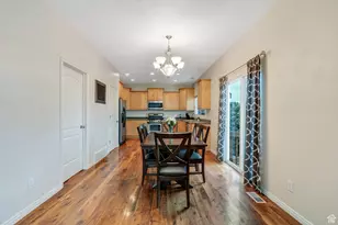 7812 N Crestwood Circle, Eagle Mountain, UT 84005 - Photo 6