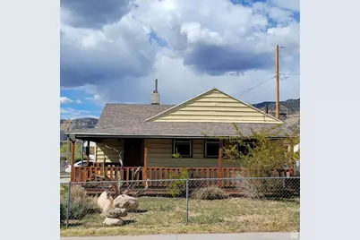 207 N Rawlins St, East Carbon, UT 84520 - Photo 1