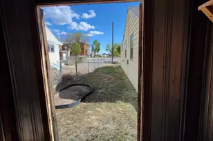 207 N Rawlins St, East Carbon, UT 84520 - Photo 8