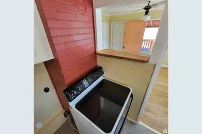 207 N Rawlins St, East Carbon, UT 84520 - Photo 24