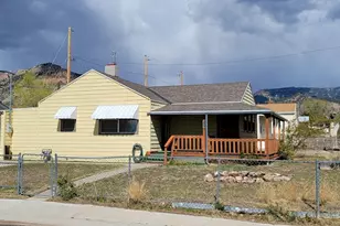 207 N Rawlins St, East Carbon, UT 84520 - Photo 2