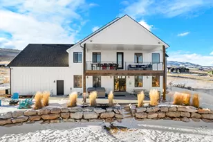 330 W Morning Star Cir, Garden City, UT 84028 - Photo 6