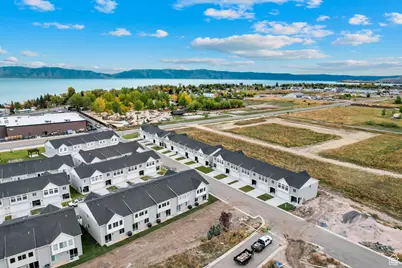 537 N Blue Lake St St, Garden City, UT 84028 - Photo 36