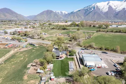 2490 S State St, Springville, UT 84663 - Photo 4