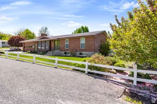 344 E 900 N, Pleasant Grove, UT 84062 - Photo 2