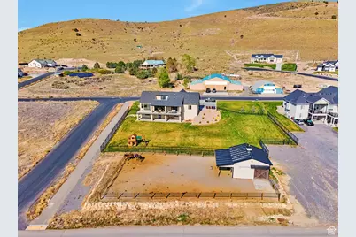 6433 N Glenmar Way E, Eagle Mountain, UT 84005 - Photo 1