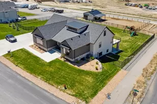 6433 N Glenmar Way E, Eagle Mountain, UT 84005 - Photo 40