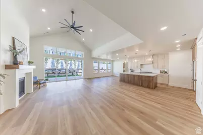 1148 N 1875 E #2, Layton, UT 84040 - Photo 10