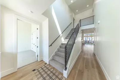 1148 N 1875 E #2, Layton, UT 84040 - Photo 8