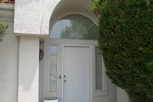 39 N Valley Dr, Saint George, UT 84770 - Photo 2